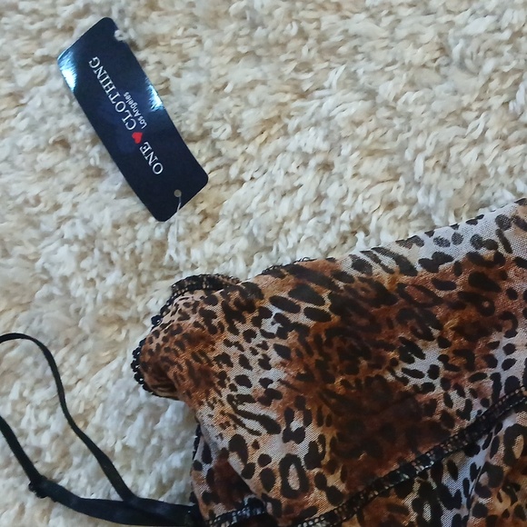 NWT ANIMAL PRINT LITTLE DRESS - Picture 6 of 7